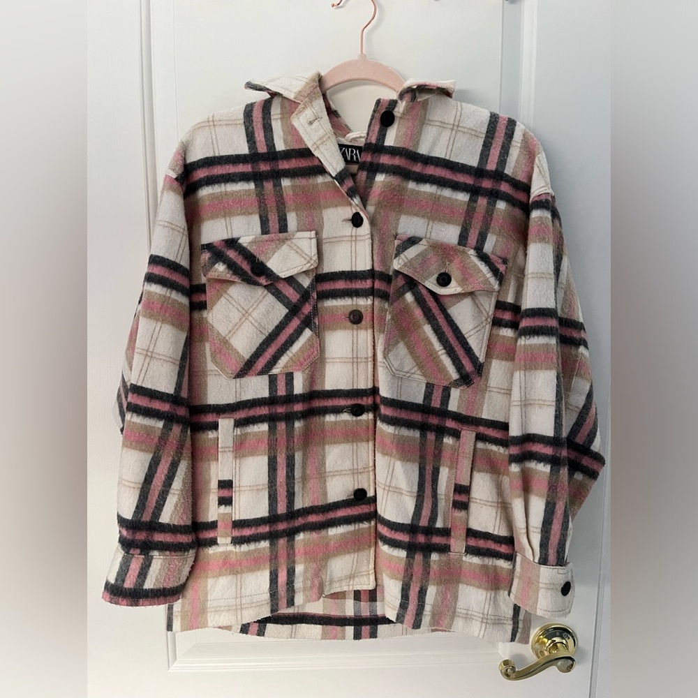 Zara Flannel Jacket – Size Small